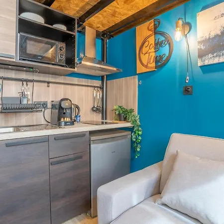 Adira Resid'Marseille Vieux-Port 2 Etoiles Apartment Exterior photo